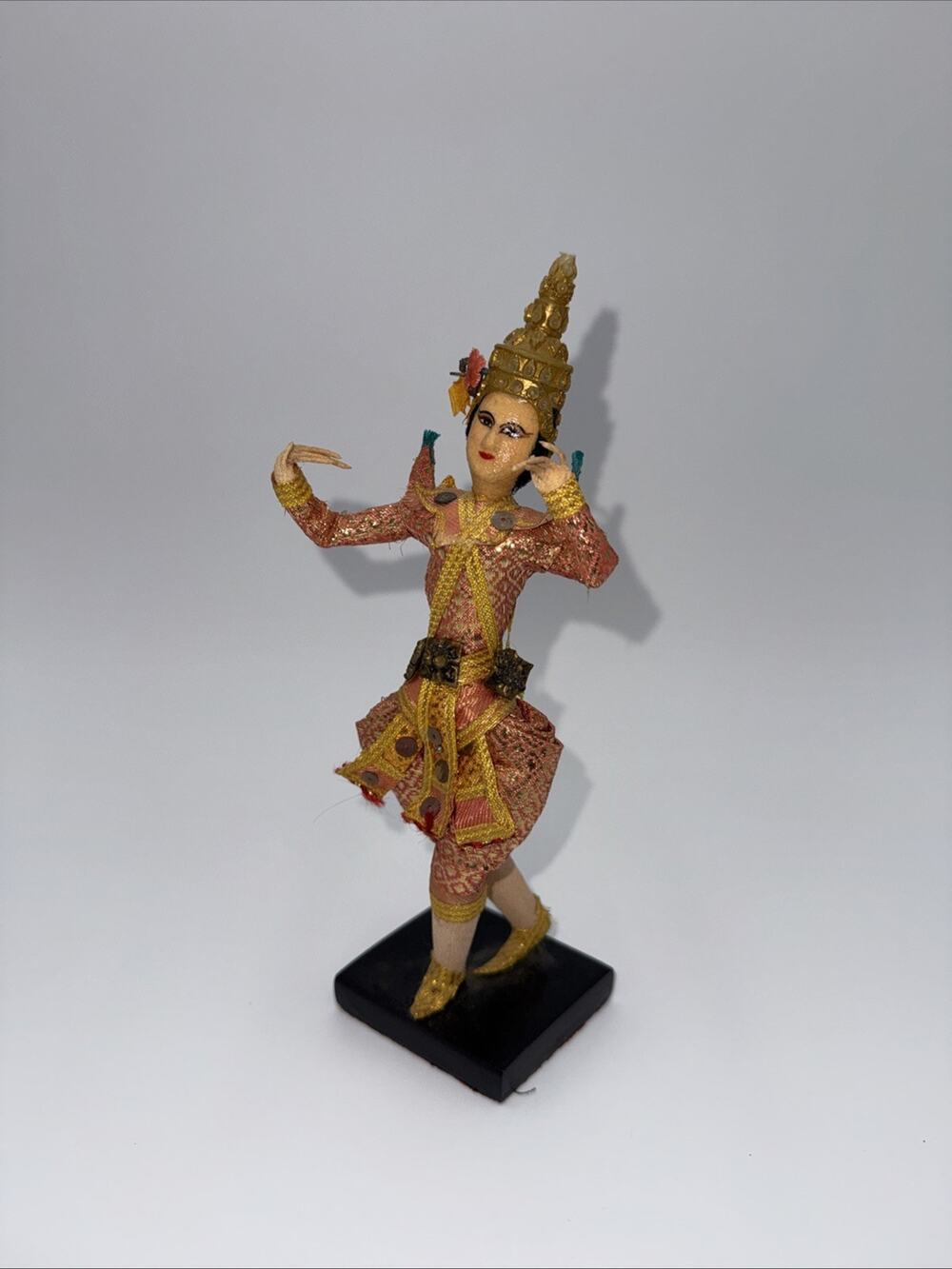 Thai Temple Dancer Doll 8” Intricate Gold And Pink Costume KJ Vintage